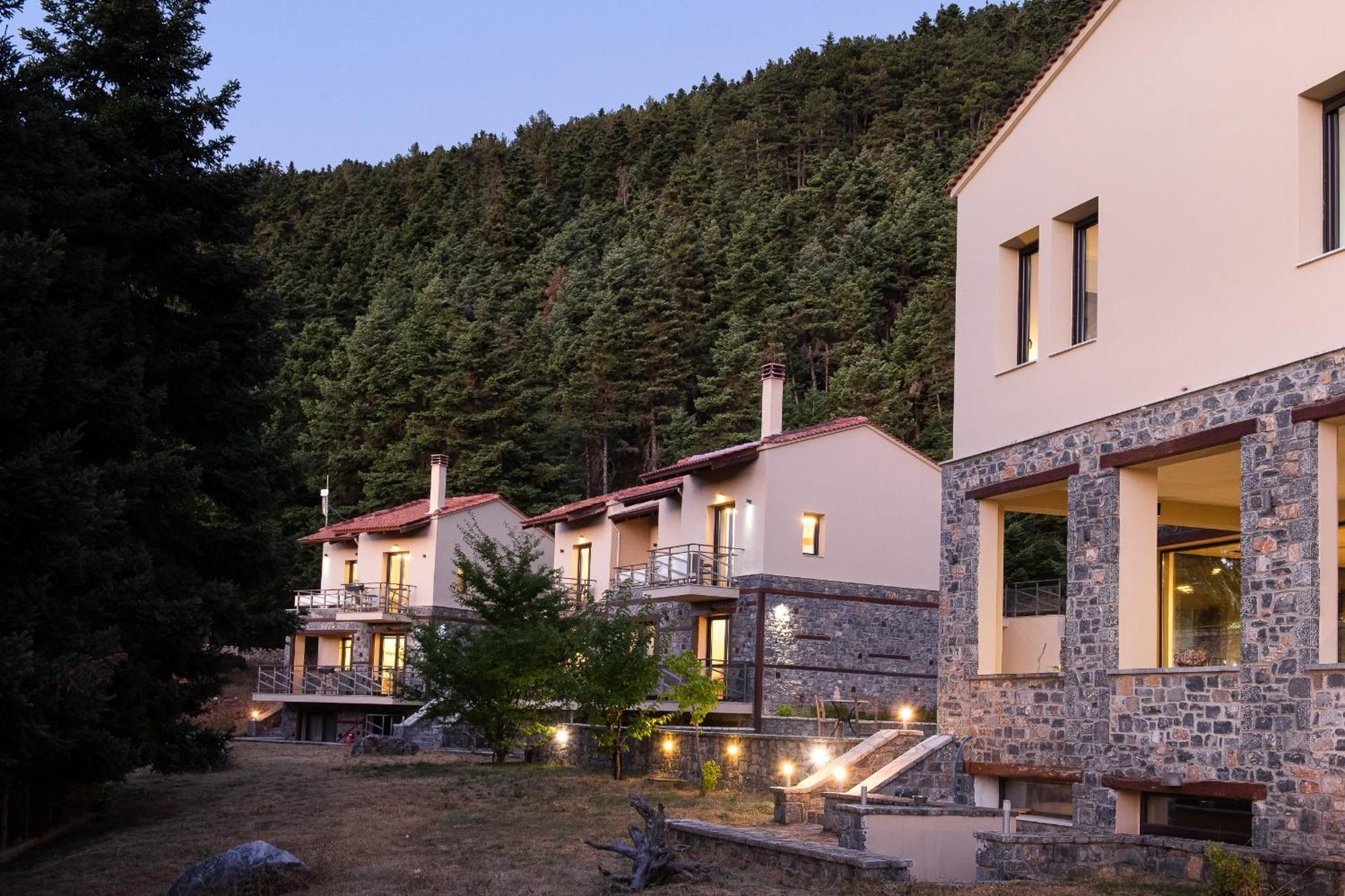 Natura Hotel Vitina Exterior foto