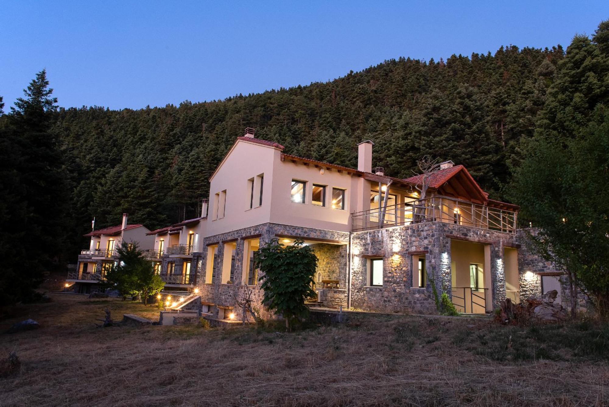 Natura Hotel Vitina Exterior foto